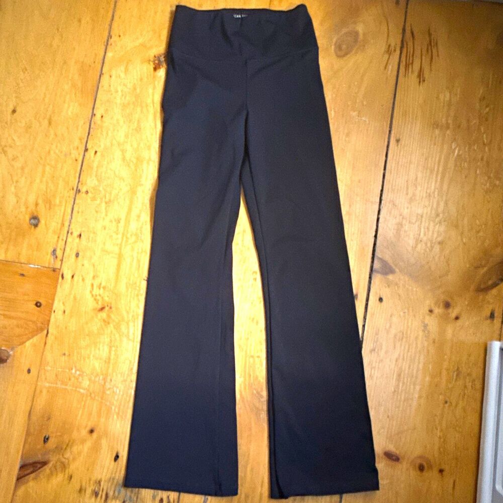 American Eagle The Everything Flare Black Pull-On Yoga Pants Stretch Knit S